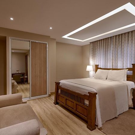 Hotel Riazor Santo Domingo Ngoại thất bức ảnh