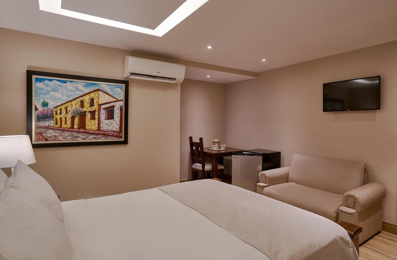 Hotel Riazor Santo Domingo Ngoại thất bức ảnh